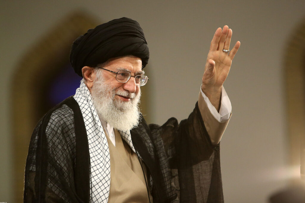 رهبر شهید؛ از تحسین دوستان تا اعتراف رقیبان