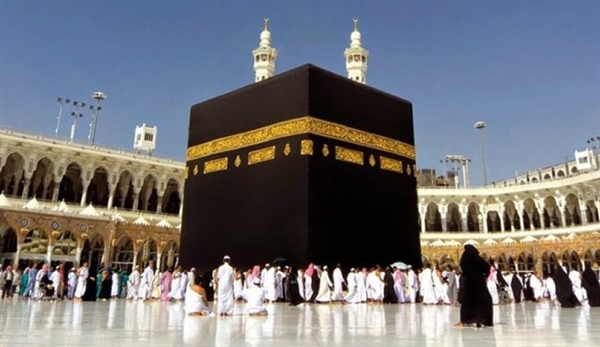 عمرة إيران على وشك البدء؛ دراسة شروط ومتطلبات إرسال الحجاج الإيرانيين إلى أرض الوحي للعمرة 1405؛ يُعطى لحاملي وثائق العمرة الأولوية في التشريف